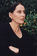 Alona Frankel portrait